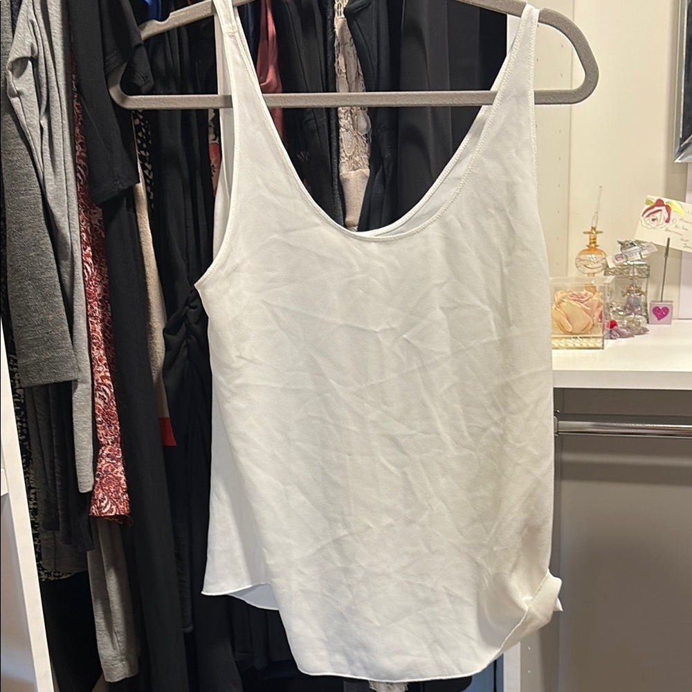 White Wilfred tank